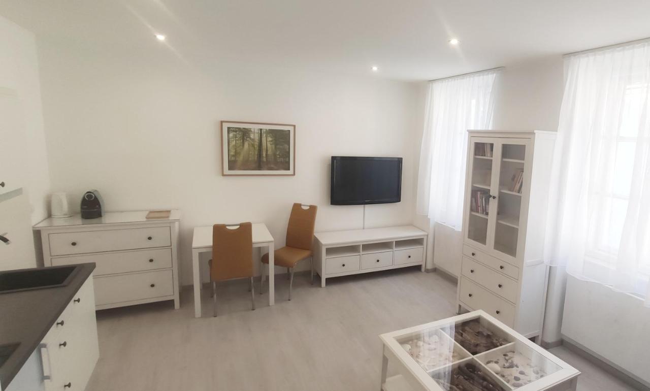 Gemuetliche Zweiraumwohnung In Ruhelage Viena Exterior foto